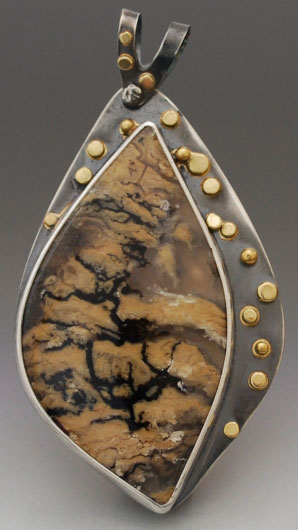 Pendant with Tiger Plume Agate