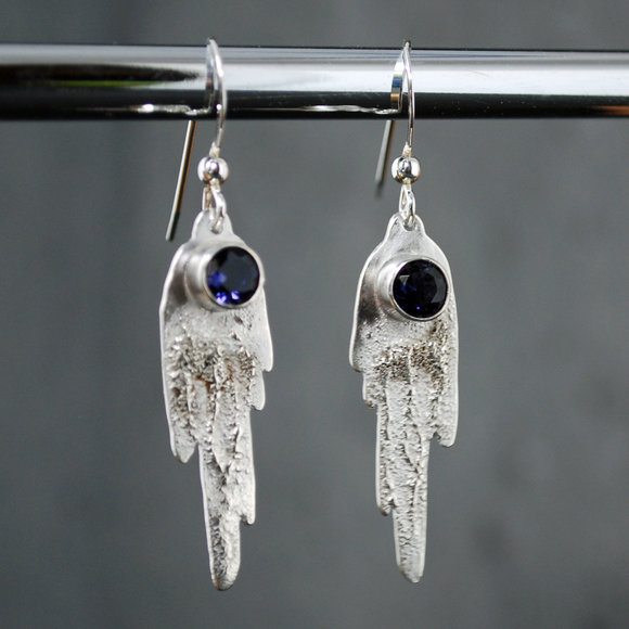 Silver "icicle" earrings with faceted iolite