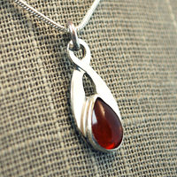 Sunstone Pendant, angle