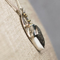 Druzy Agate Pendant with Citrine, 18K Gold close-up angle