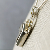 Druzy Agate Pendant with Citrine, 18K Gold close-up angle
