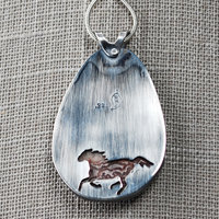 Crazy Lace Agate Pendant with Horse, Moonstone close-up back