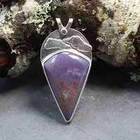 Burro Creek agate pendant front
