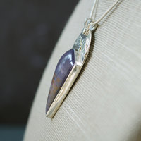 Burro Creek agate pendant angle close-up