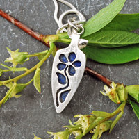 Small Silver Lapis Lazuli Pendant with Leaves