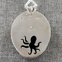 Undersea coral garden pendant close-up back