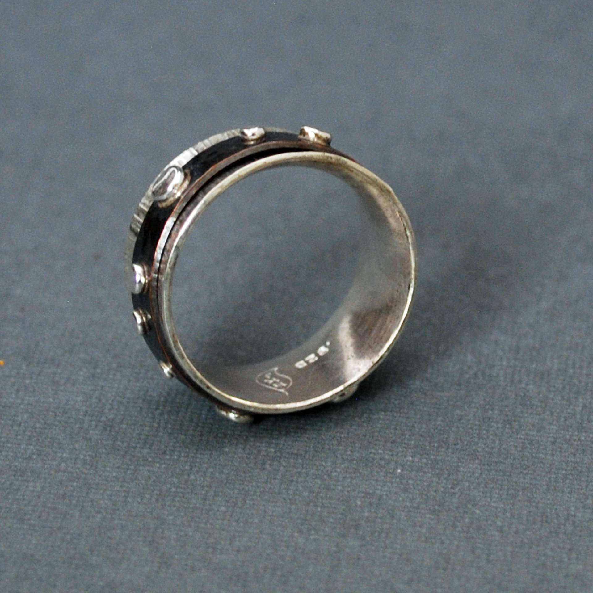 Silver and Copper Spinner Kinetic Ring with Silver Dots