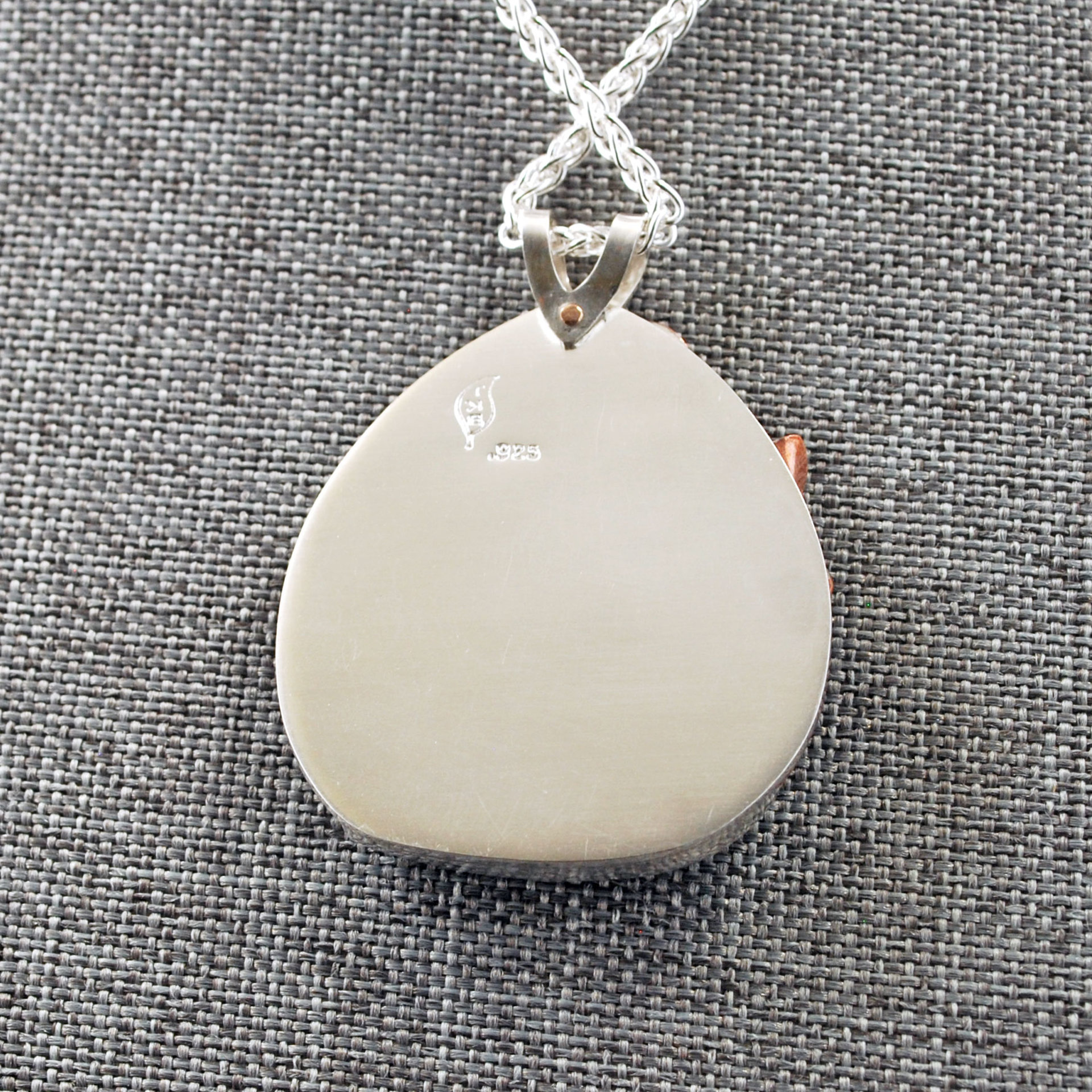 Snake pendant back - plain with no cut-out 