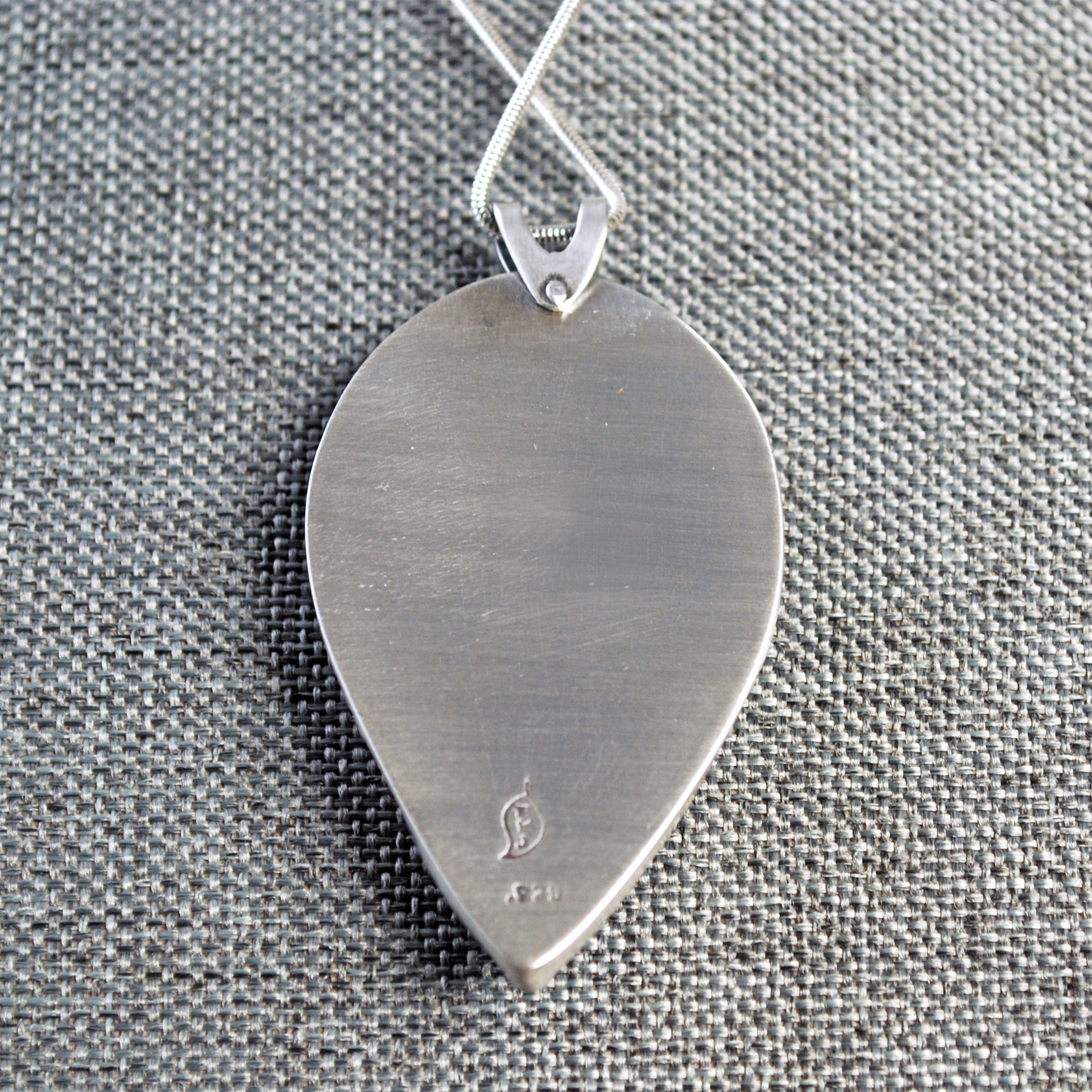 Silver Fire and Smoke Pendant with Flame Agate